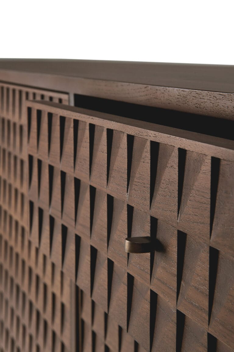 15346 Svetainės komoda Sono 172x48x87h cm tamsiai rudas medis tekstūruota (18)