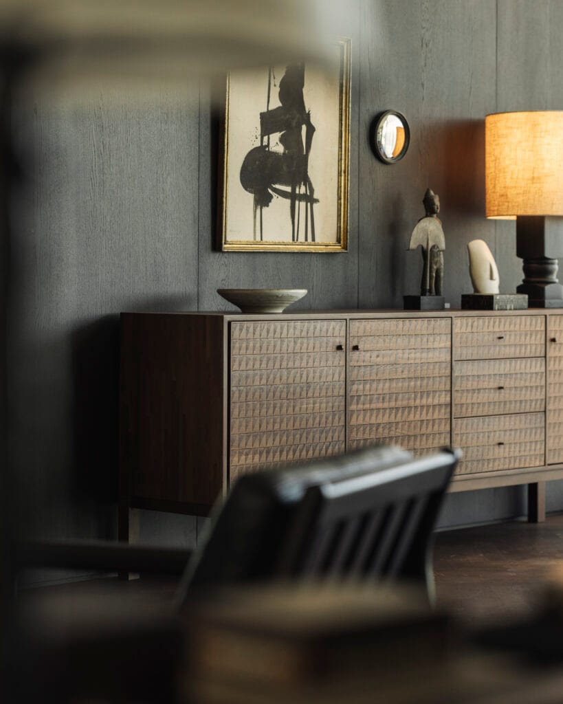 15347 Svetainės komoda Sono 228x48x87h cm tamsaus medžio prabangi tekstūra (25)