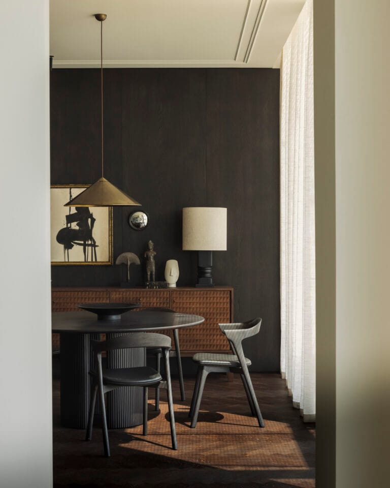 15347 Svetainės komoda Sono 228x48x87h cm tamsaus medžio prabangi tekstūra (47)