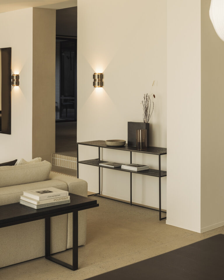 25945 Konsolė Stability 170x40x55h cm juodo medžio (3)