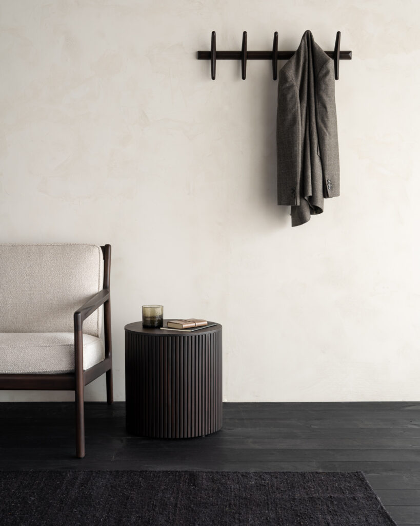 35003 Šoninis staliukas Roller Max 40x40x42h cm apvalus juodas (41)