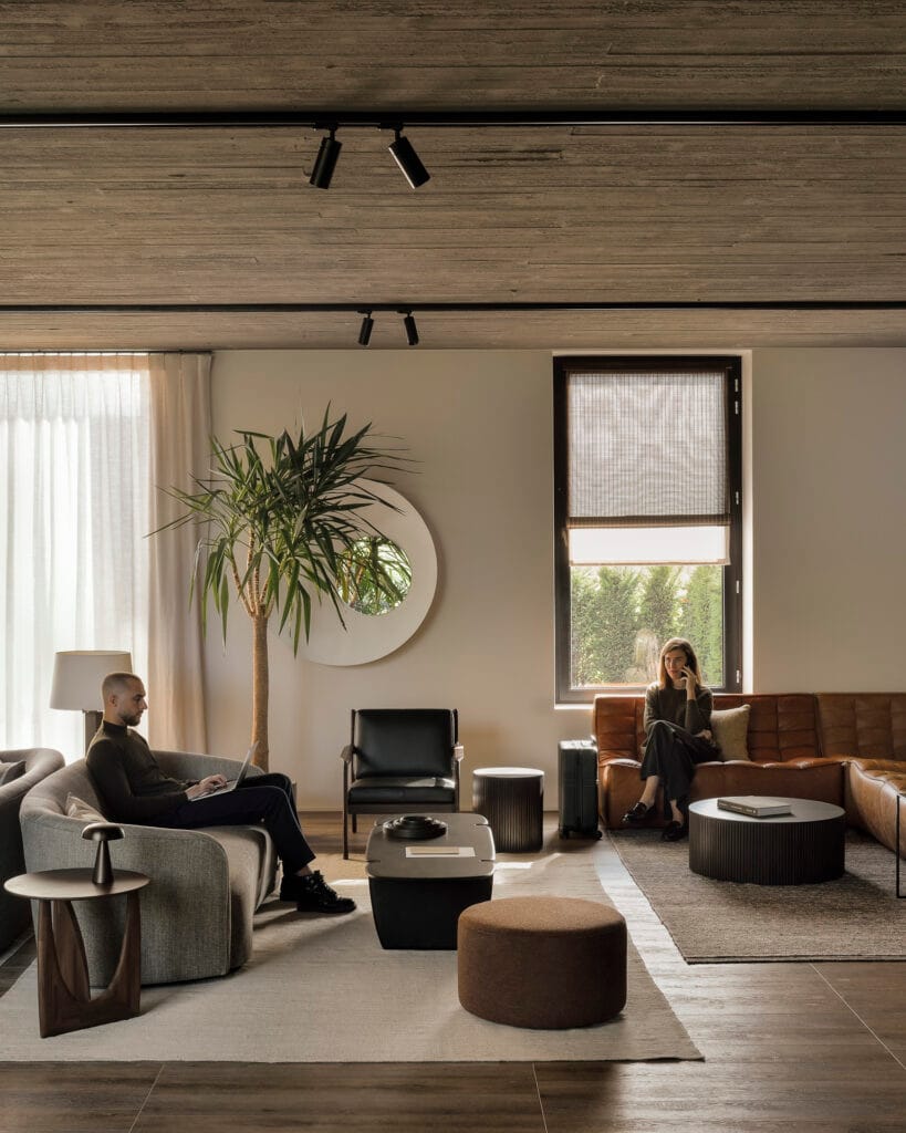 35006 Kavos ir žurnalų staliukas PI 155x58x38h cm (12)