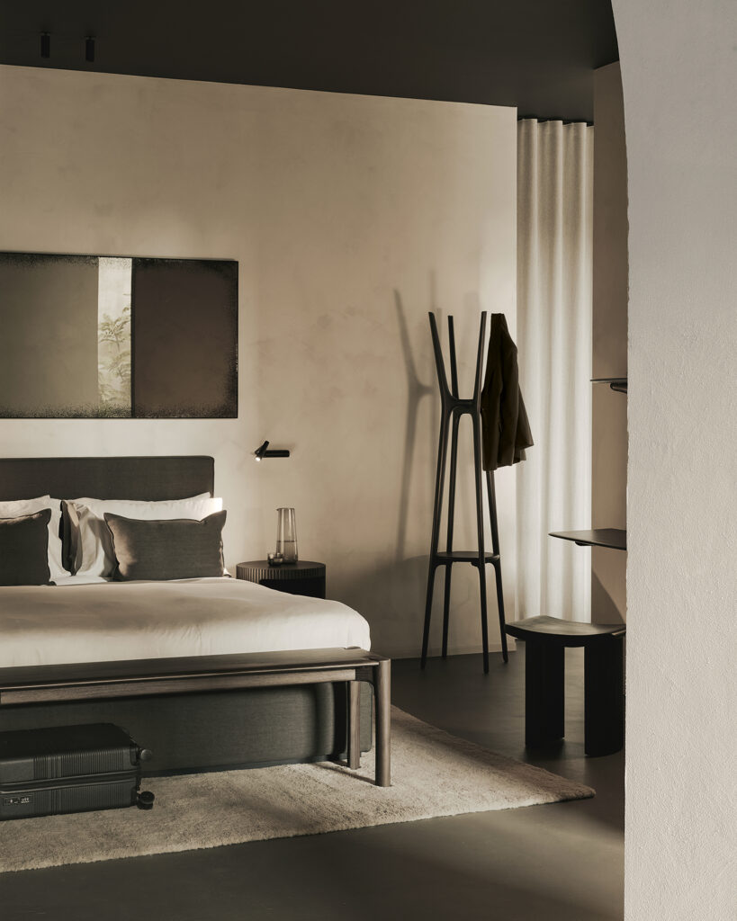 35030 Valgomojo kėdė Roller Max 48x35x49h cm juoda stilinga (5)