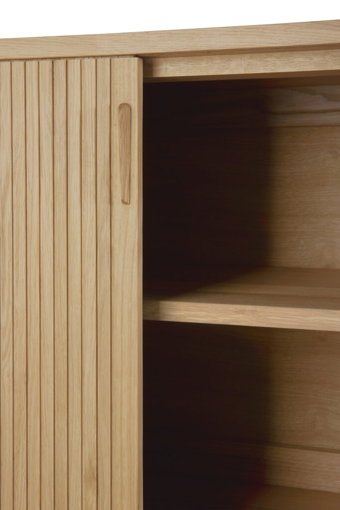 50052 Svetainės komoda Roller Max 168x45x80h cm šviesaus medžio ąžuolo skandinaviško ir japandi stiliaus (7)