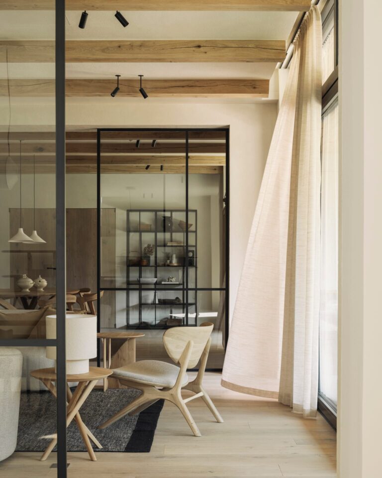 50541 Šoninis staliukas Mikado 50x50x50h cm (8)