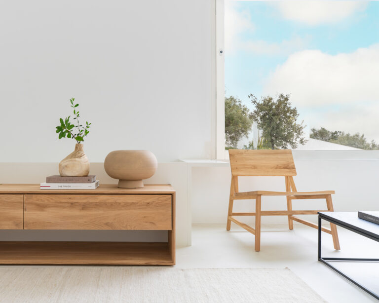 50686 Fotelis N2 58x69x70h cm šviesaus medžio ąžuolo su nugarėle (12)