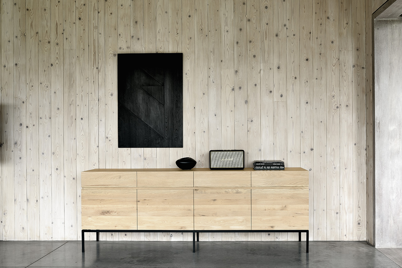 51116 Svetainės komoda Ligna 220x45x78h cm šviesaus ąžuolo medžio skandinaviško stiliaus (37)