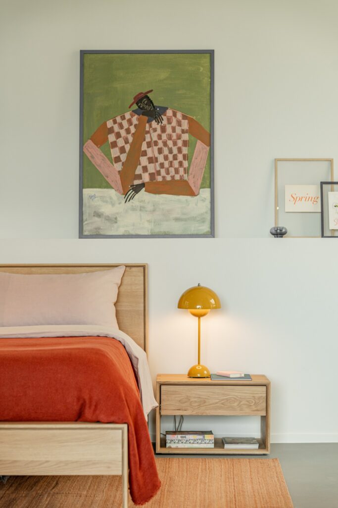 51175 Naktinė spintelė Nordic II skandinaviško stiliaus pastatoma. Šviesaus ąžuolo 57x40x37h cm (1)