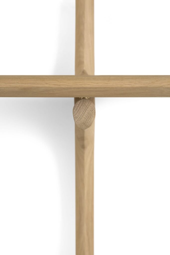 51337 Lentyna PI 100x35x126h cm šviesaus ąžuolo atvira (8)