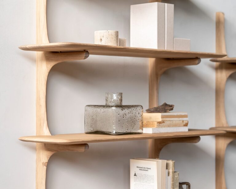 51338 Lentyna PI 100x35x196h cm šviesaus ąžuolo (16)