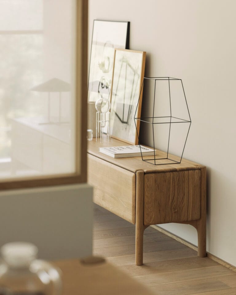 51345 Tv spintelė PI 242x45x53h cm šviesaus medžio ant kojelių (17)