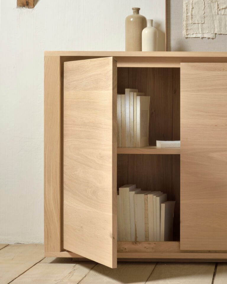51370 Svetainės komoda Shadow 109x45x84h cm šviesaus medžio ąžuolo japandi ir skandinaviško stiliaus (17)