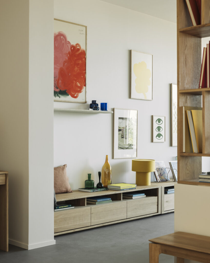 51375 Tv spintelė Shadow 140x46x42h cm skandinaviško stiliaus šviesaus medžio ąžuolo (6)