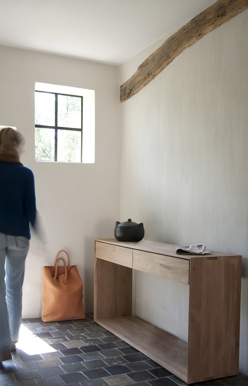 51447 Konsolė Nordic šviesaus ąžuolo medžio 120x40x85h cm skandinaviško stiliaus (7)