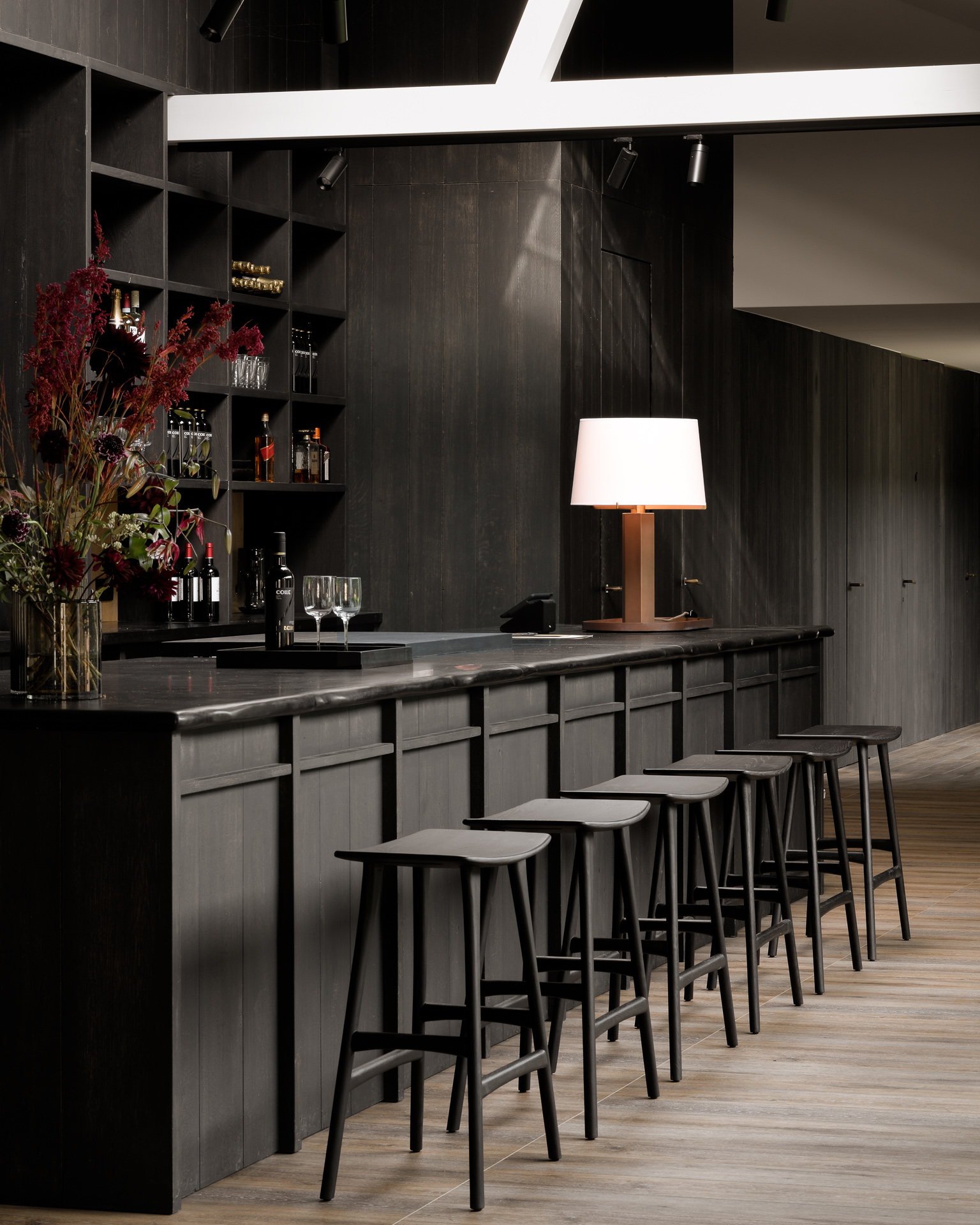 53045 Baro kėdė Osso 57x33x67h cm medinė juoda skandinaviško stiliaus (41)