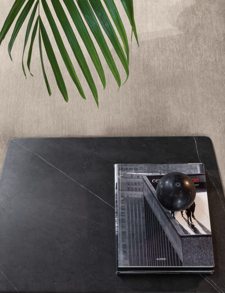 1-Flexteam itališkas kavos staliukas Tablet juodas (1)