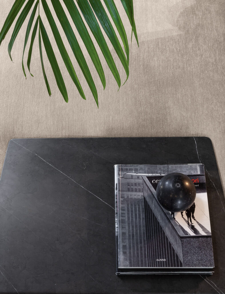 1-Flexteam itališkas kavos staliukas Tablet juodas (1)